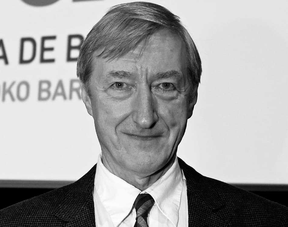 Julian Barnes